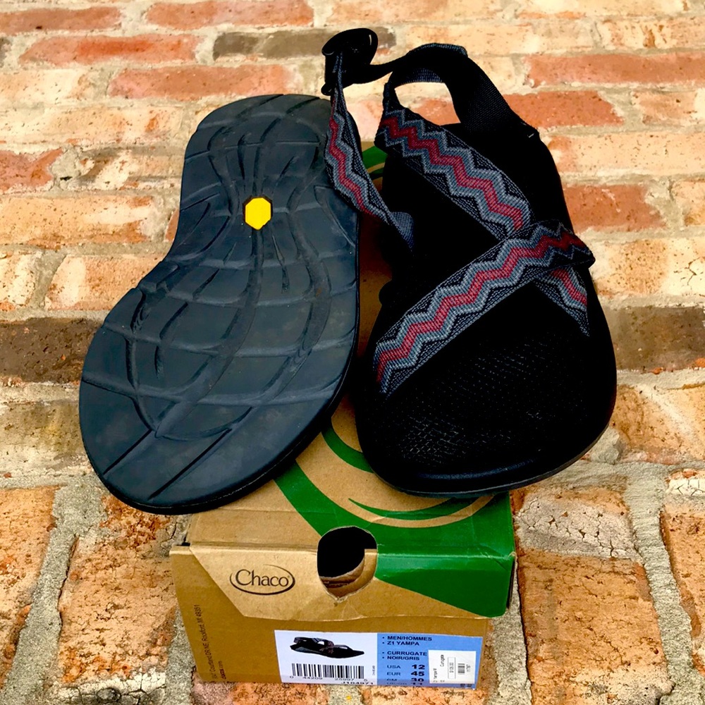 Chacos like new! Smoke and pet free home!